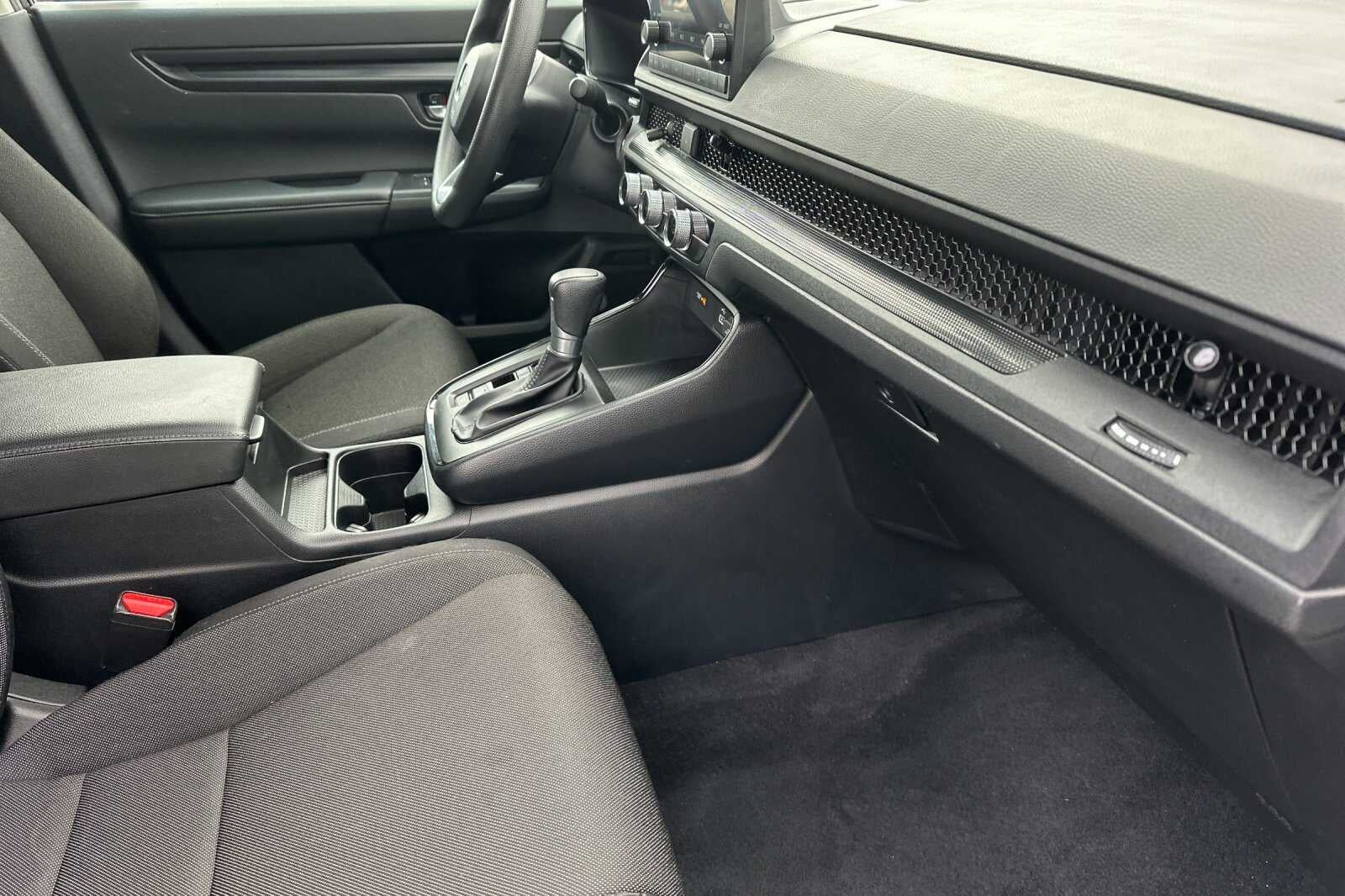 2025 Honda CR-V LX