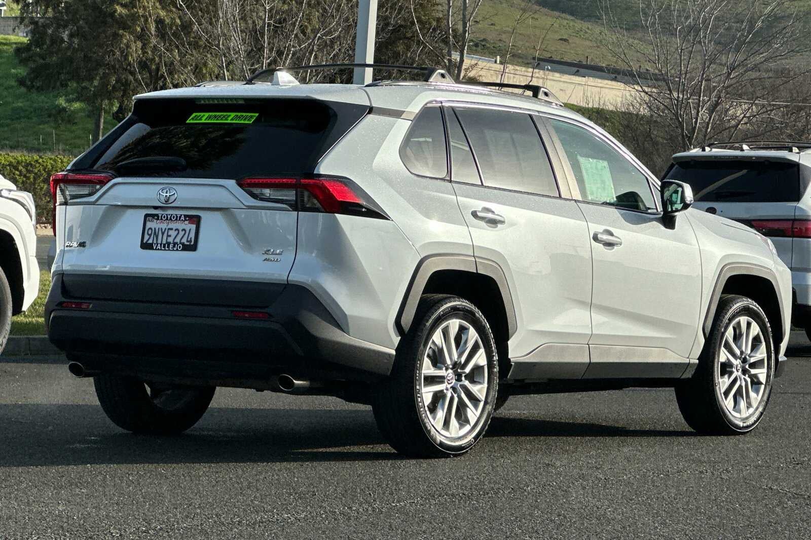 2024 Toyota RAV4 XLE Premium