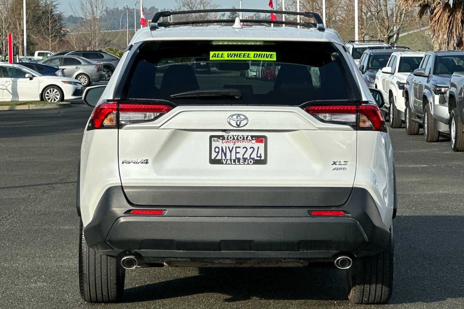 2024 Toyota RAV4 XLE Premium