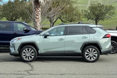 2020 Toyota RAV4 XLE Premium