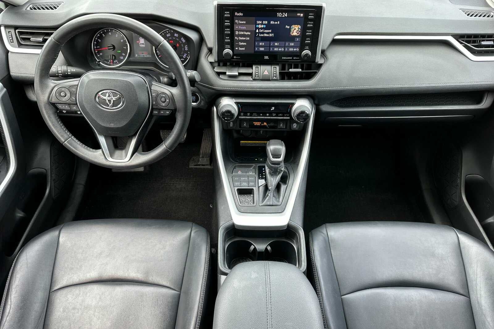2020 Toyota RAV4 XLE Premium