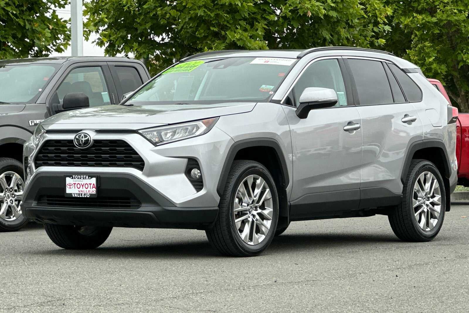 2021 Toyota RAV4 XLE Premium