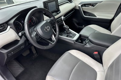 2021 Toyota RAV4 XLE Premium