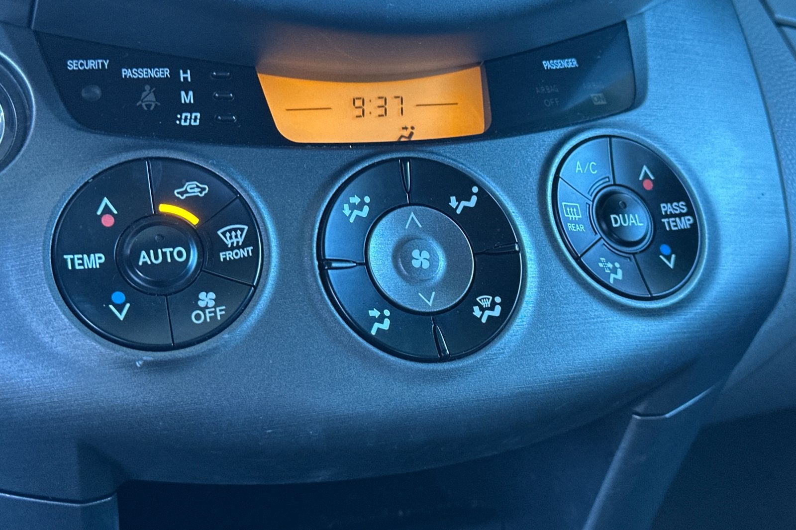2011 Toyota RAV4 Ltd
