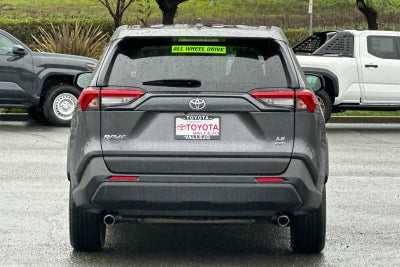 2024 Toyota RAV4 LE