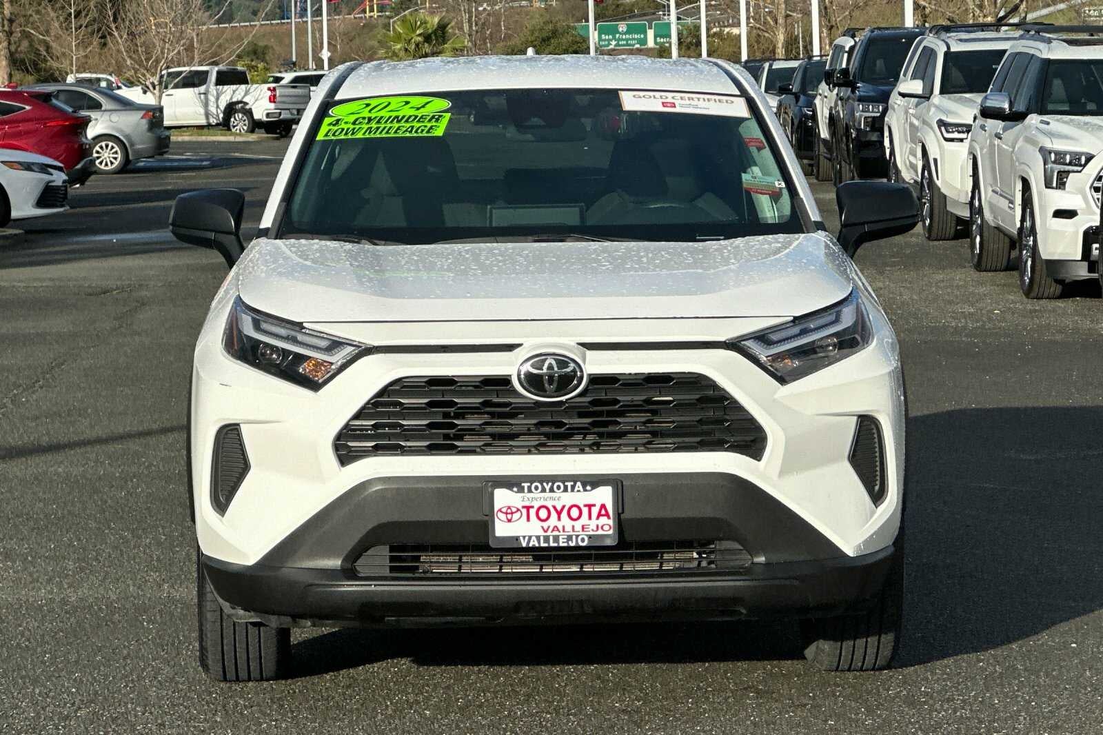 2024 Toyota RAV4 LE