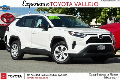 2025 Toyota RAV4 LE