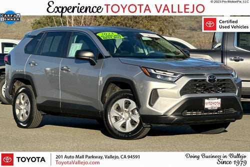 2023 Toyota RAV4 LE