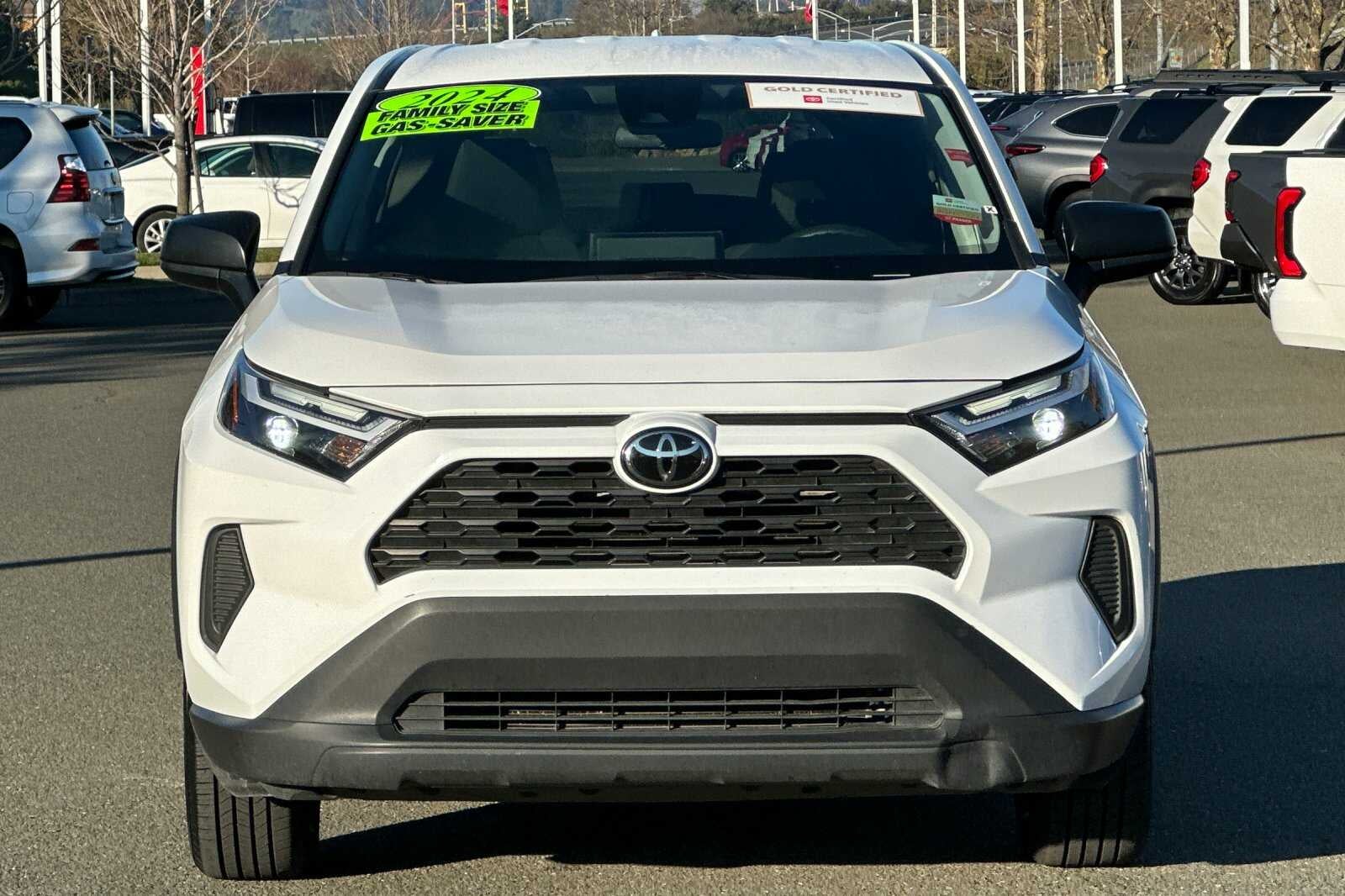 2024 Toyota RAV4 LE