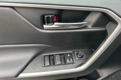 2021 Toyota RAV4 XLE 4D Sport Utility