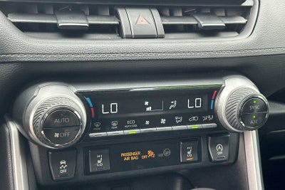 2021 Toyota RAV4 XLE 4D Sport Utility