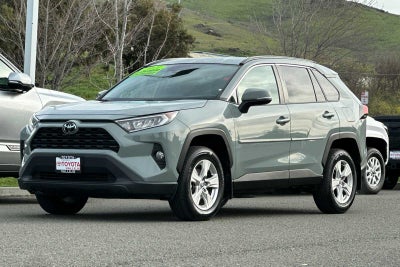 2021 Toyota RAV4 XLE