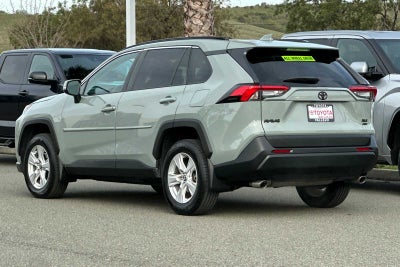 2021 Toyota RAV4 XLE