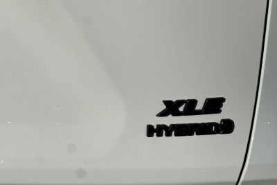 2020 Toyota RAV4 Hybrid XLE