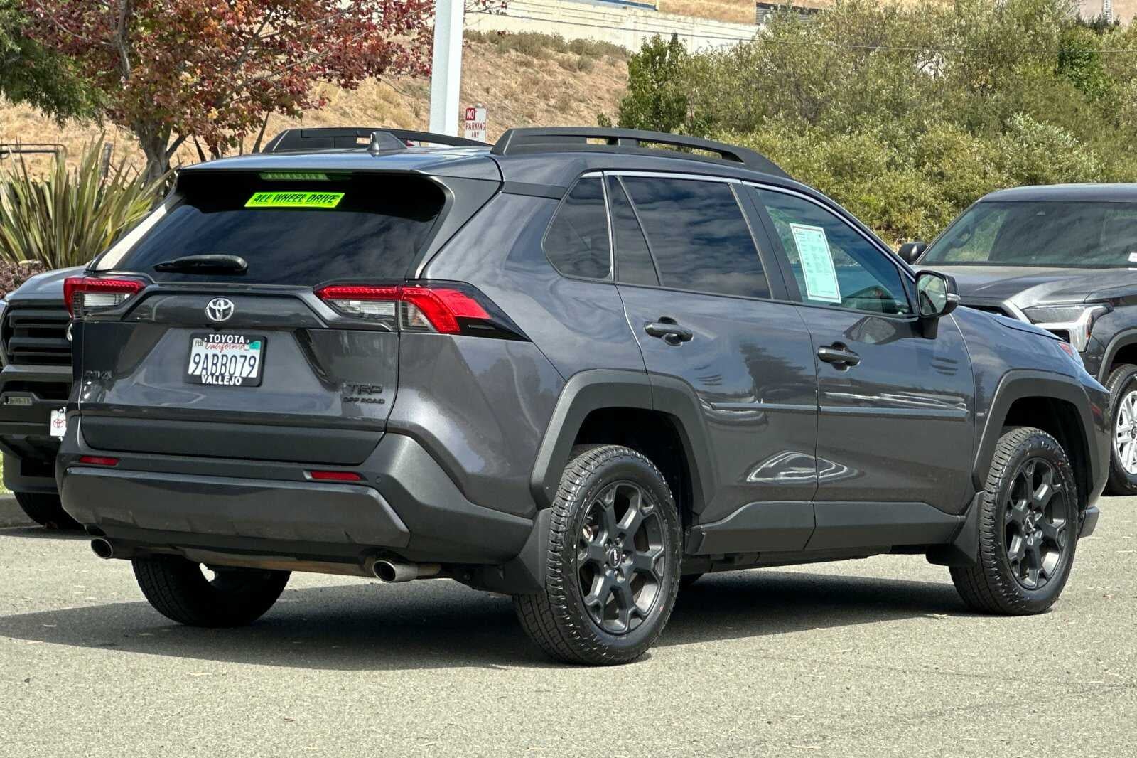 2022 Toyota RAV4 TRD Off Road