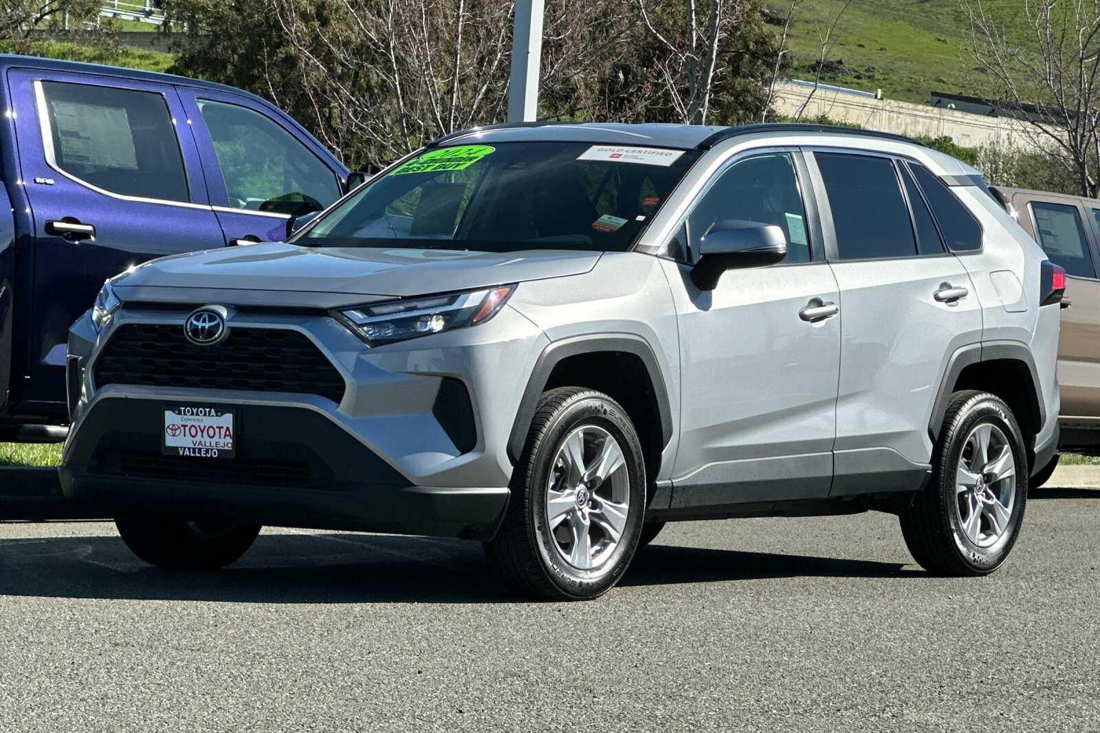 2024 Toyota RAV4 XLE