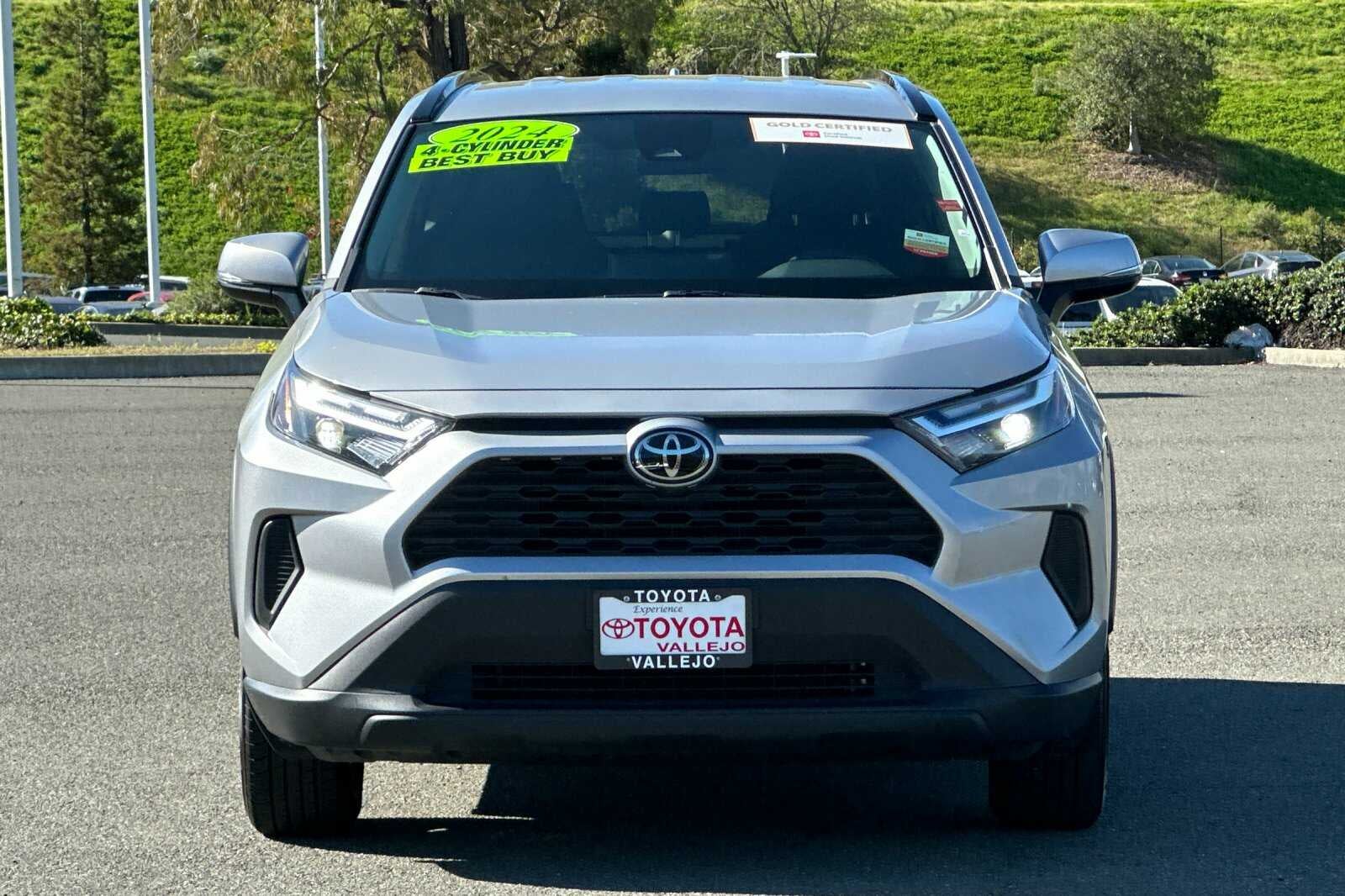 2024 Toyota RAV4 XLE