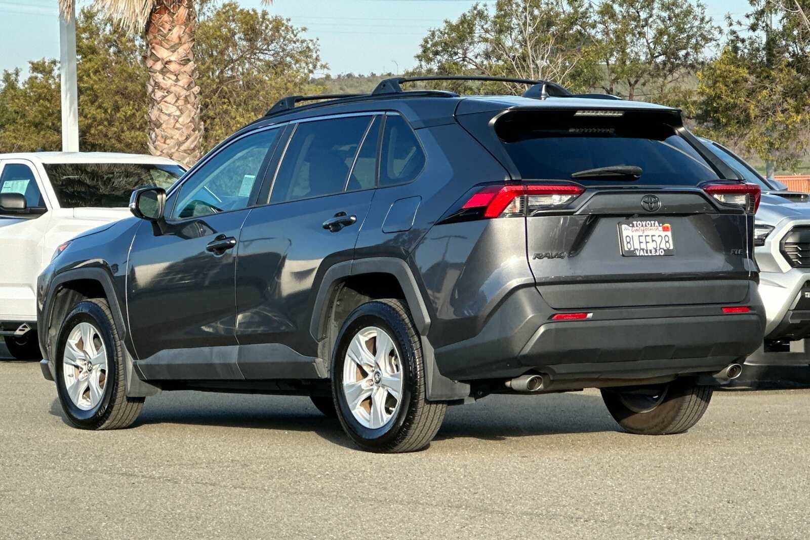 2019 Toyota RAV4 XLE