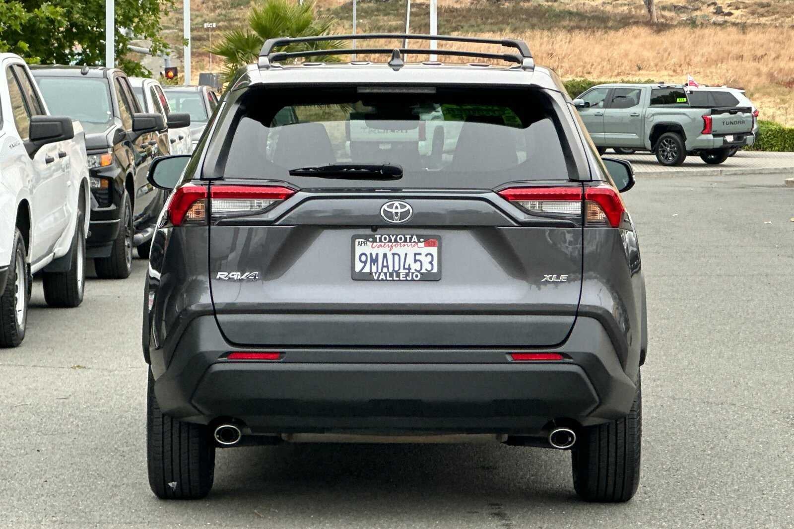 2024 Toyota RAV4 XLE
