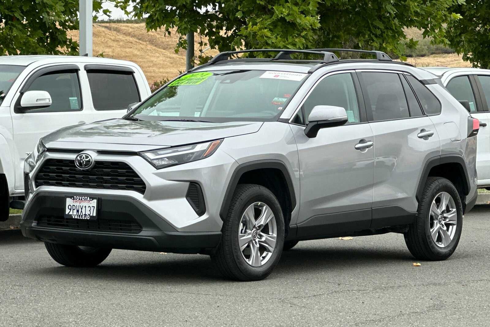2024 Toyota RAV4 XLE