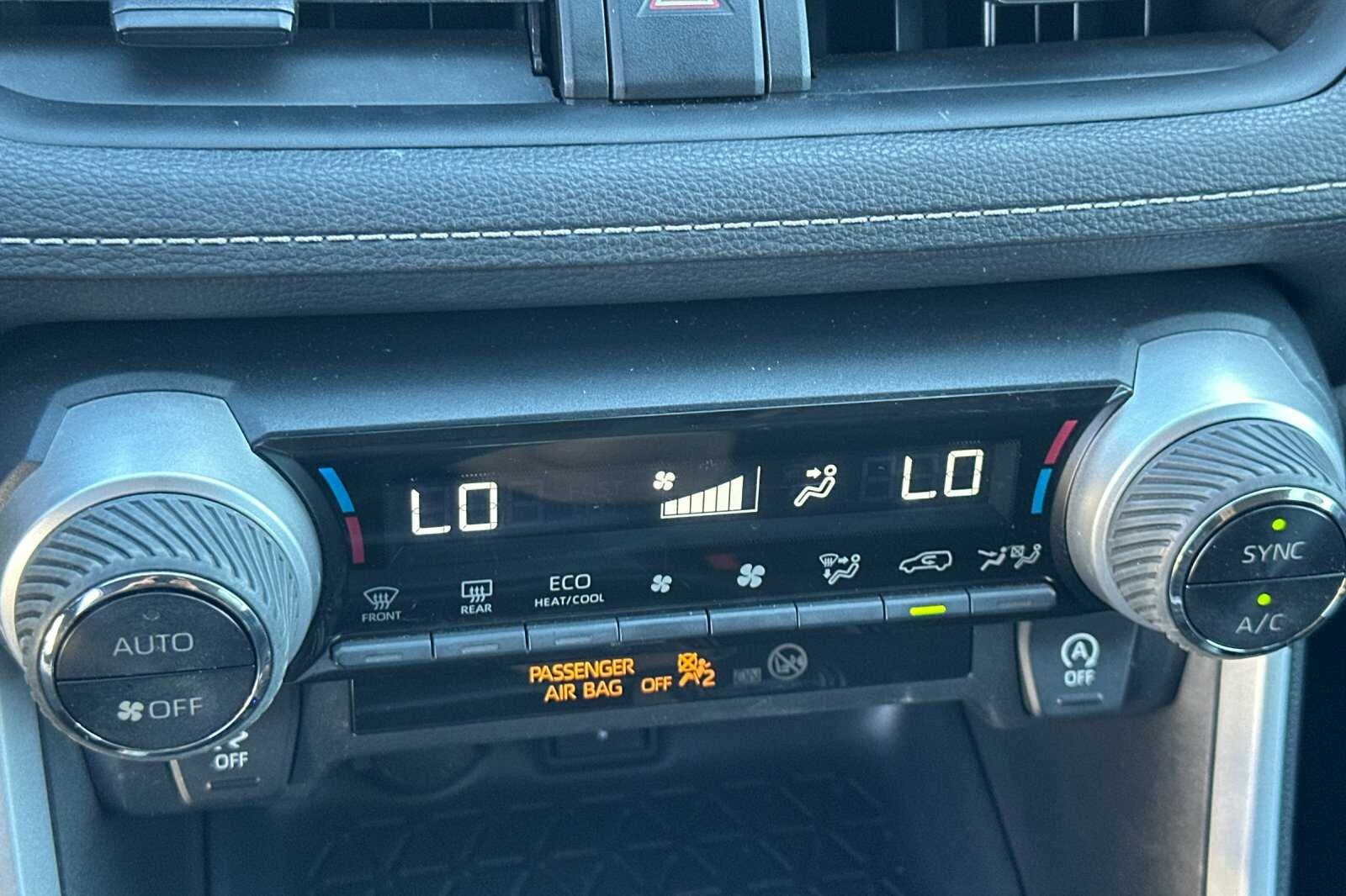 2021 Toyota RAV4 XLE 4D Sport Utility