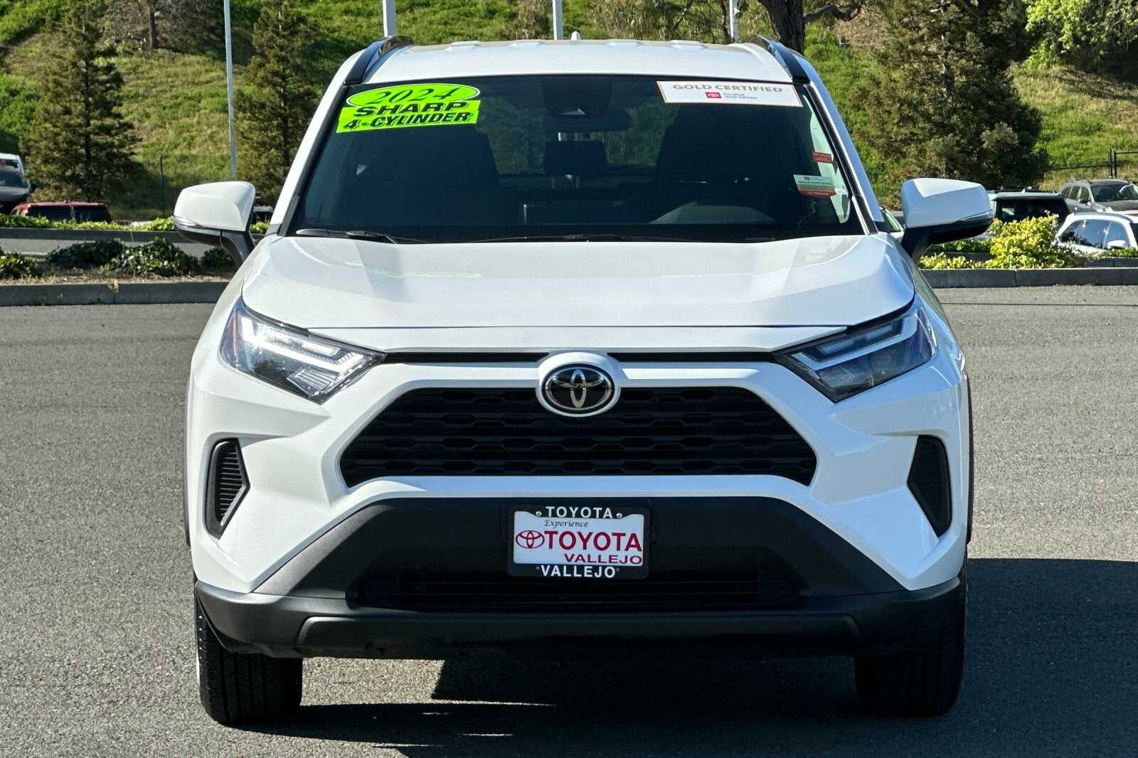 2024 Toyota RAV4 XLE