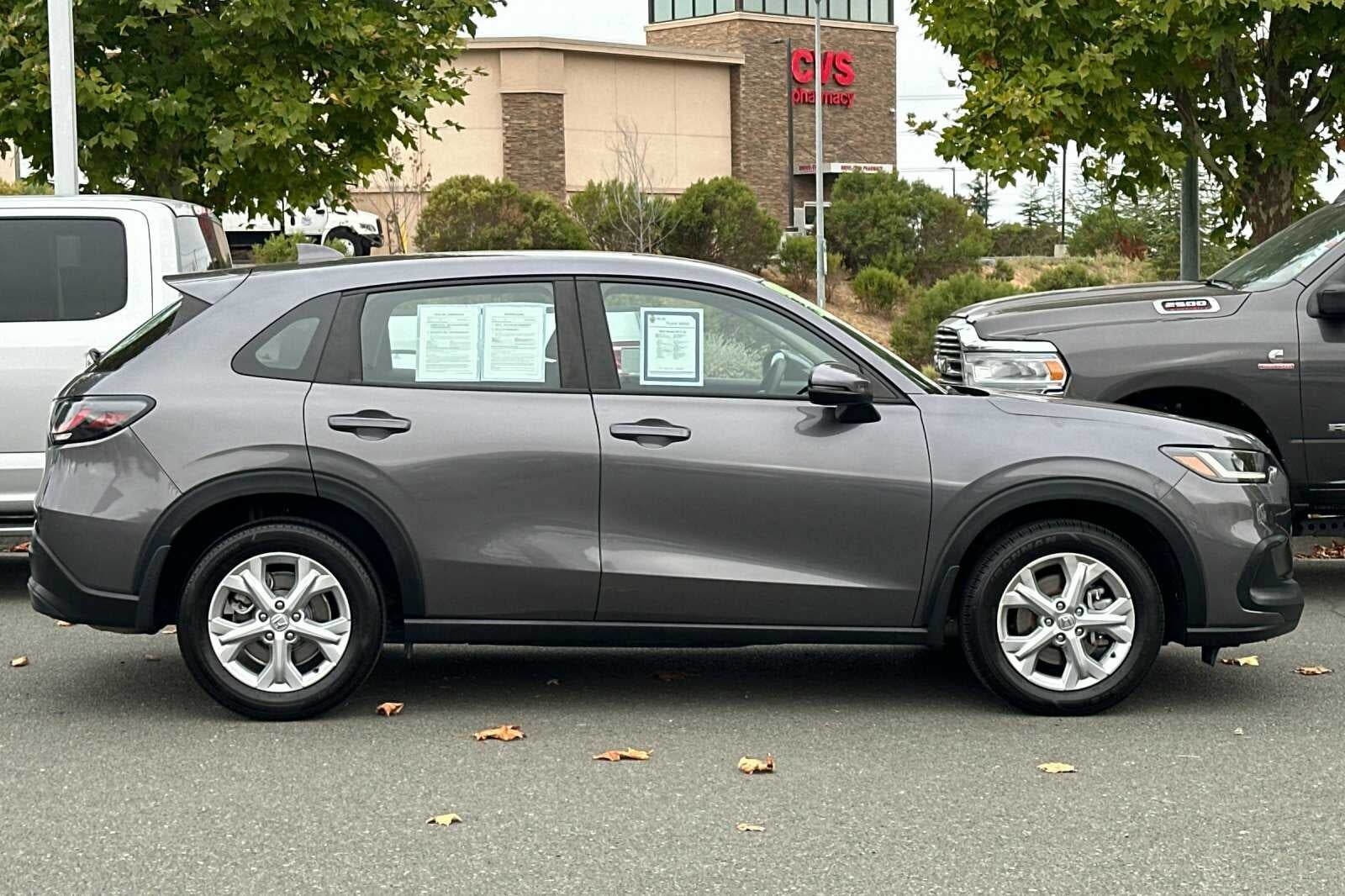 2024 Honda HR-V LX