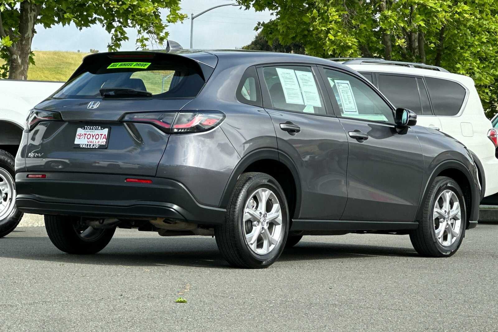 2025 Honda HR-V LX
