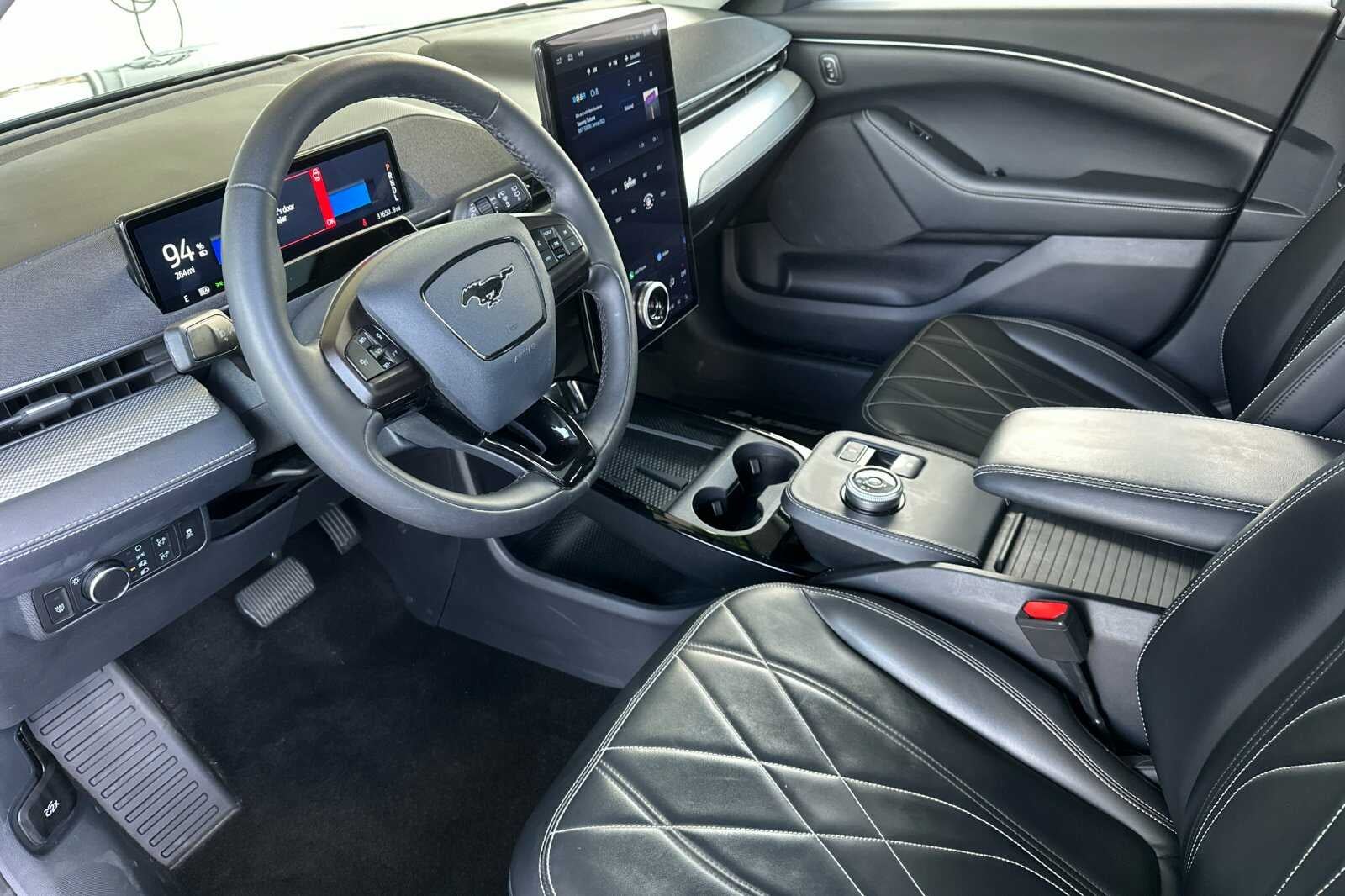 2022 Ford Mustang Mach-E California Route 1