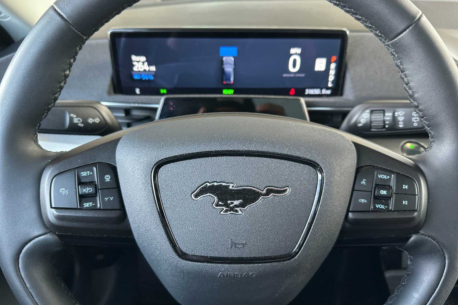 2022 Ford Mustang Mach-E California Route 1