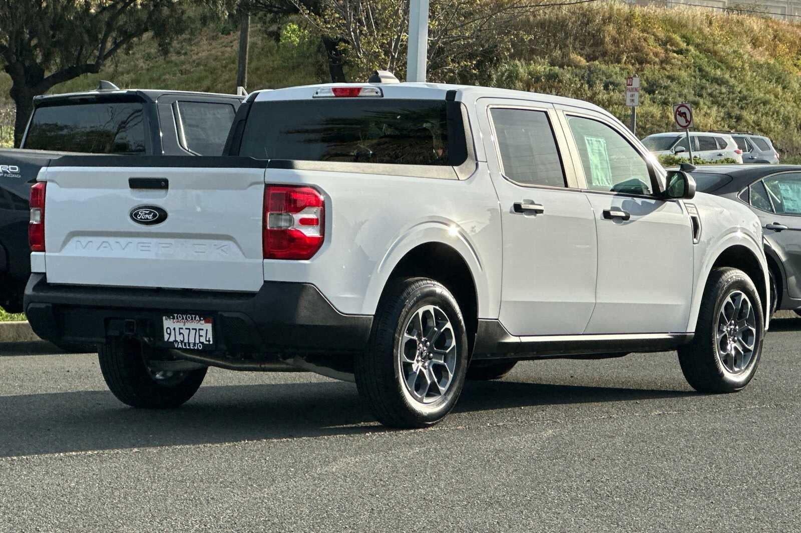 2025 Ford Maverick XLT