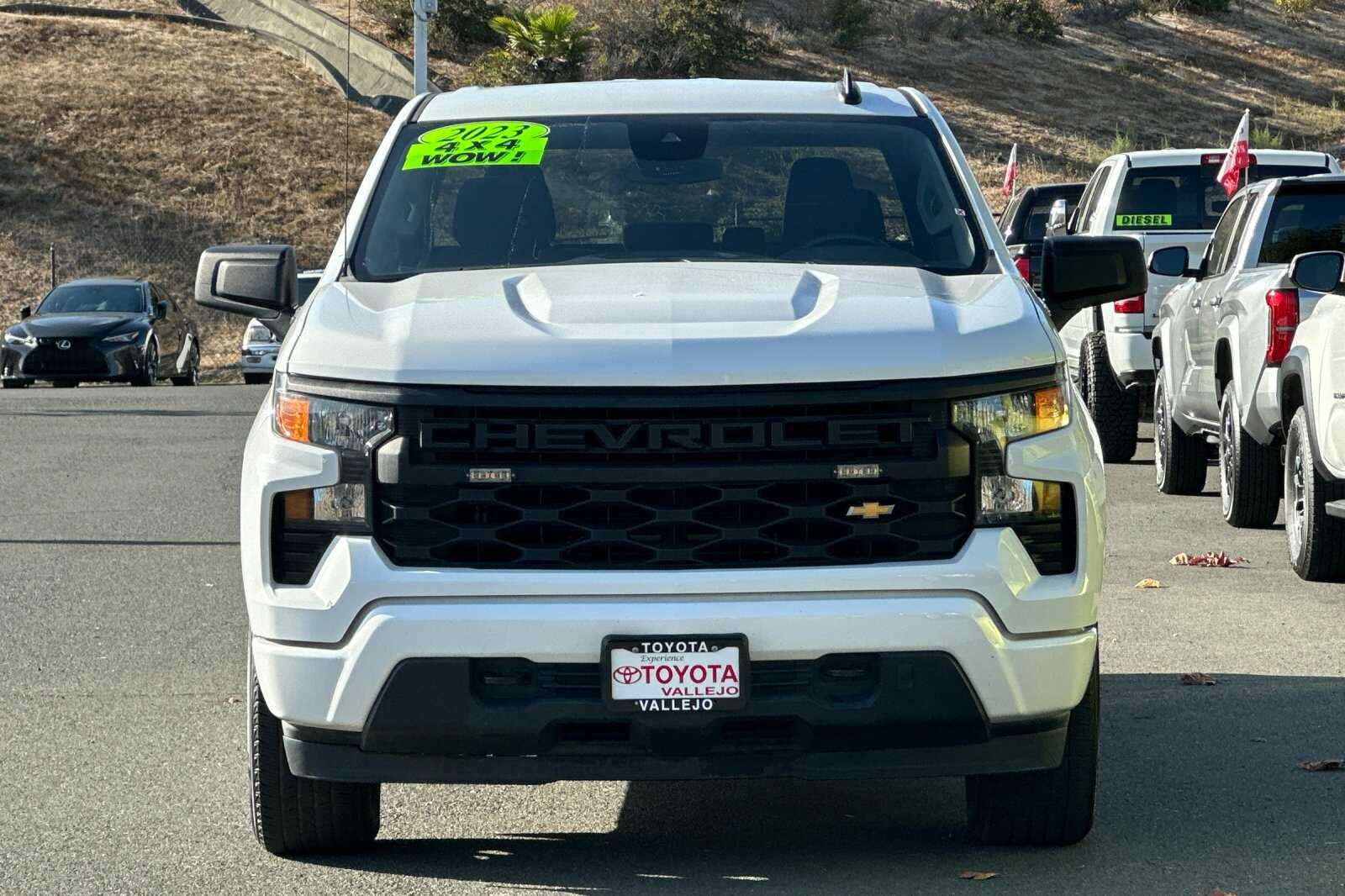 2023 Chevrolet Silverado 1500 Custom