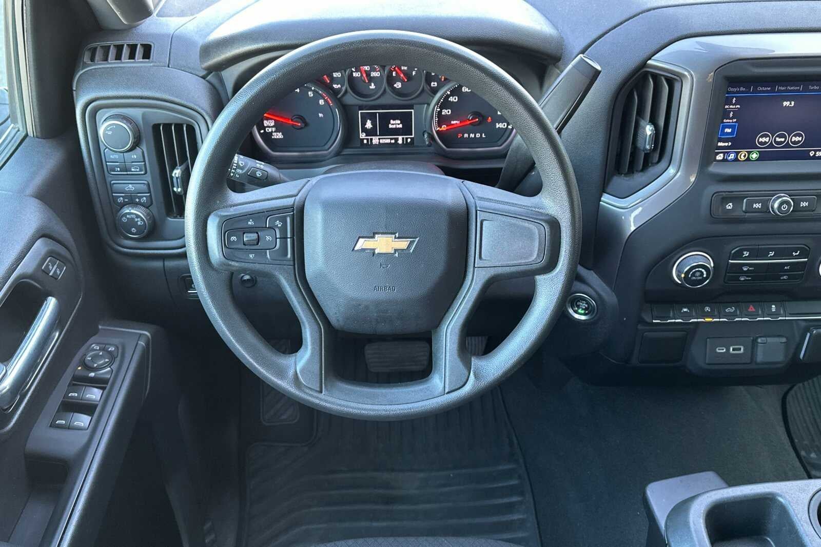 2023 Chevrolet Silverado 1500 Custom