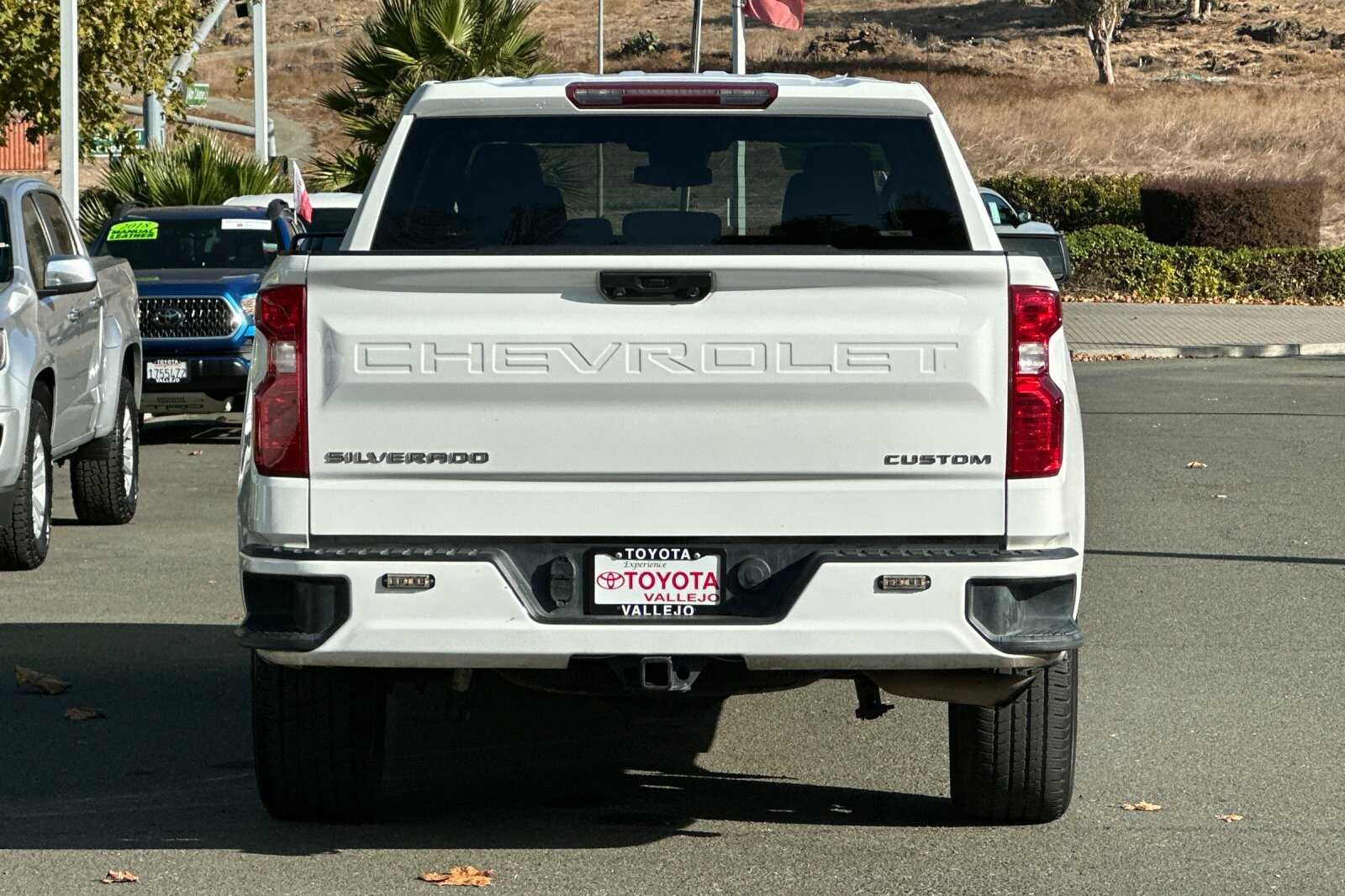 2023 Chevrolet Silverado 1500 Custom