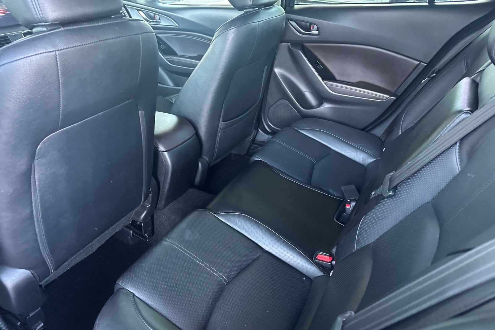2018 Mazda Mazda3 5-Door Grand Touring