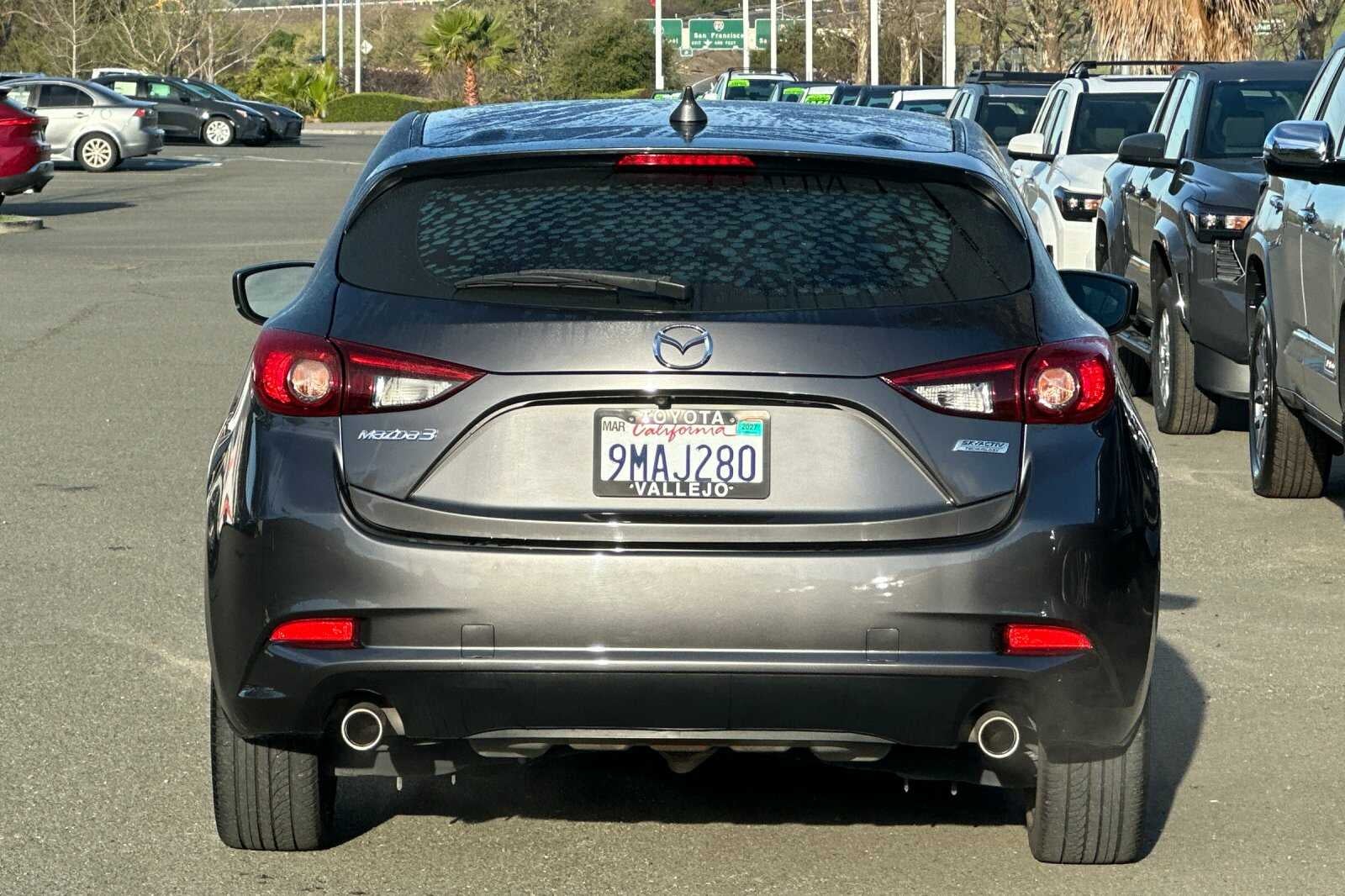 2018 Mazda Mazda3 5-Door Grand Touring