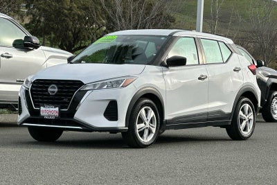 2023 Nissan Kicks S