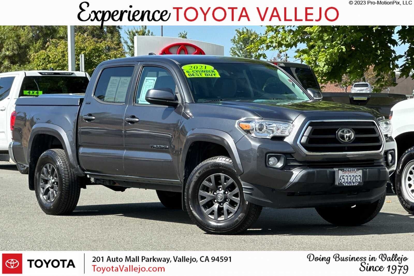 2021 Toyota Tacoma 2WD SR5 4D Double Cab