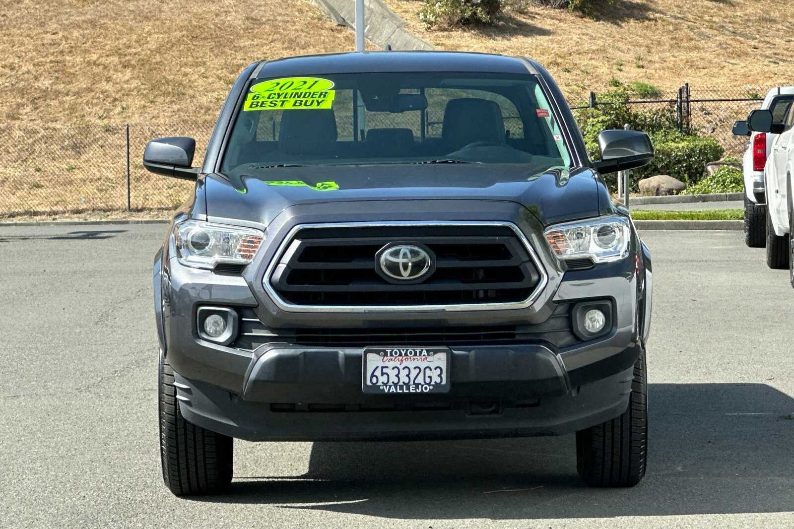 2021 Toyota Tacoma 2WD SR5 4D Double Cab