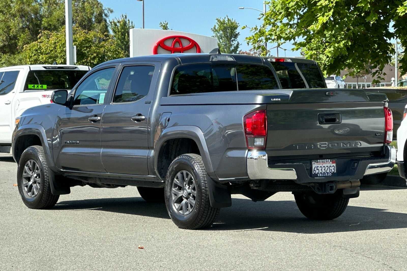 2021 Toyota Tacoma 2WD SR5 4D Double Cab