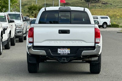 2017 Toyota Tacoma Automatic SR5