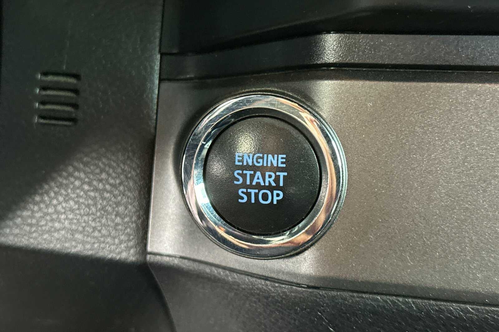2020 Toyota Tacoma 2WD TRD Sport 4D Double Cab