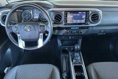 2022 Toyota Tacoma 2WD SR5 4D Double Cab