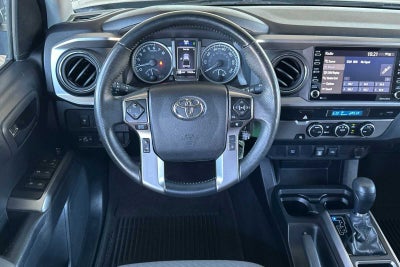 2022 Toyota Tacoma 2WD SR5 4D Double Cab
