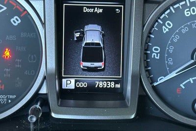 2022 Toyota Tacoma 2WD SR5 4D Double Cab