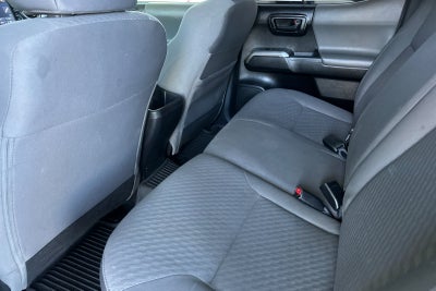 2022 Toyota Tacoma 2WD SR5 4D Double Cab
