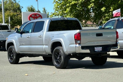 2022 Toyota Tacoma 2WD SR5 4D Double Cab