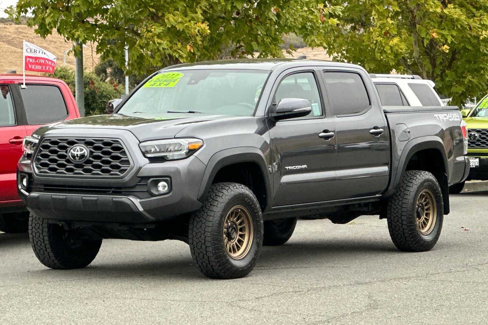2022 Toyota Tacoma 4WD TRD Off-Road 4D Double Cab