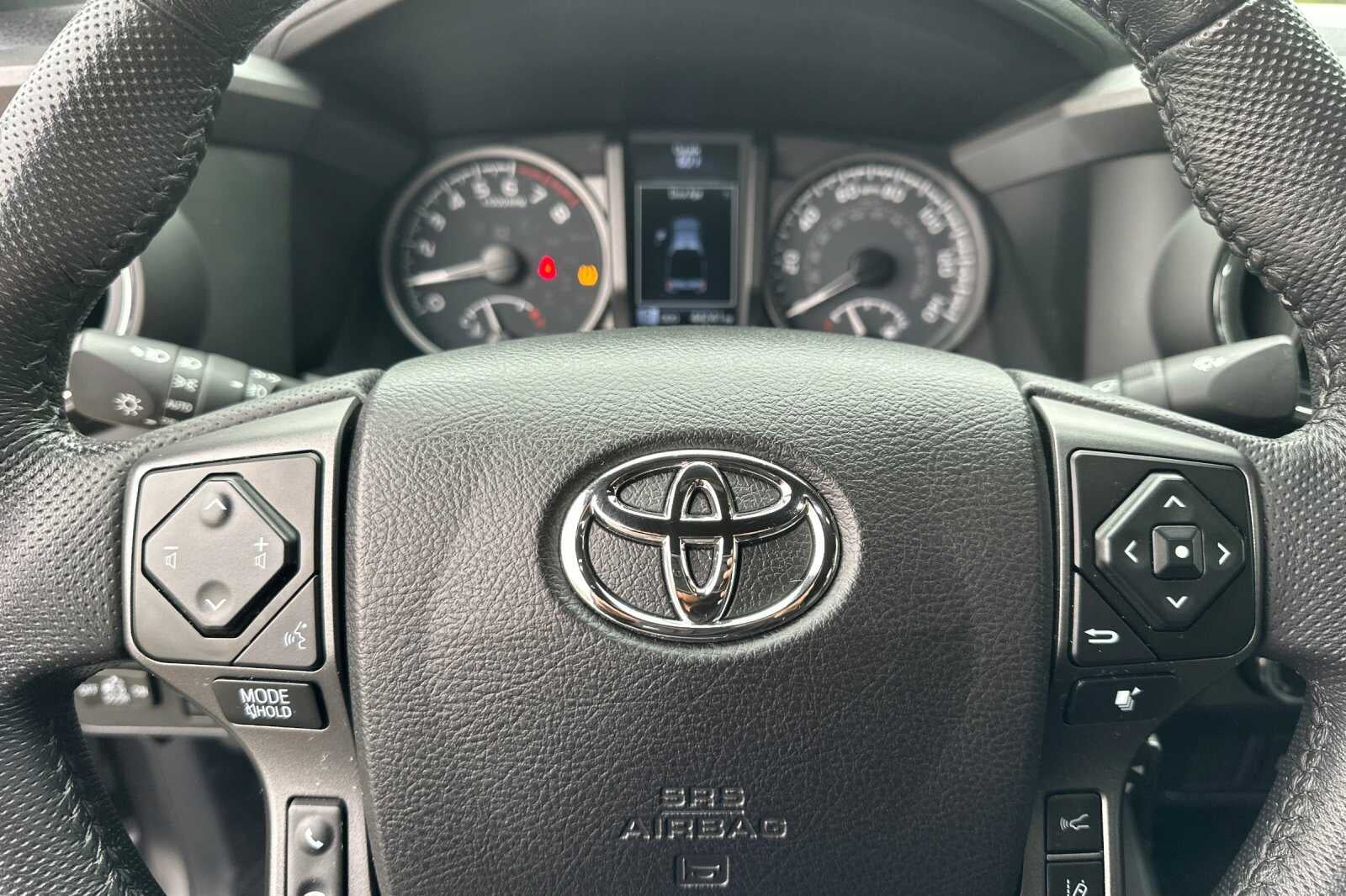 2022 Toyota Tacoma 4WD TRD Off-Road 4D Double Cab