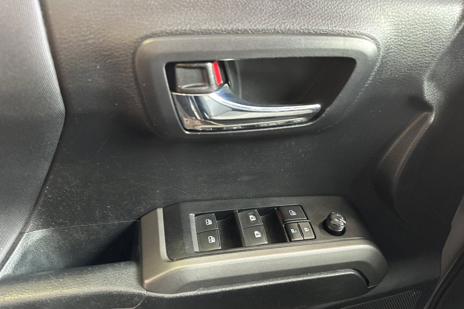 2021 Toyota Tacoma TRD Off Road - Photo 14